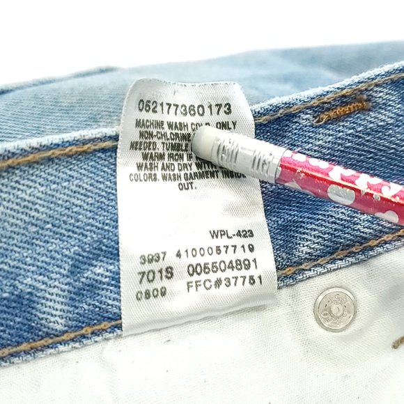 Levi's Jeans Men's 42x30 550 Relaxed Fit Blue Denim Faded Distressed - Picture 15 of 15